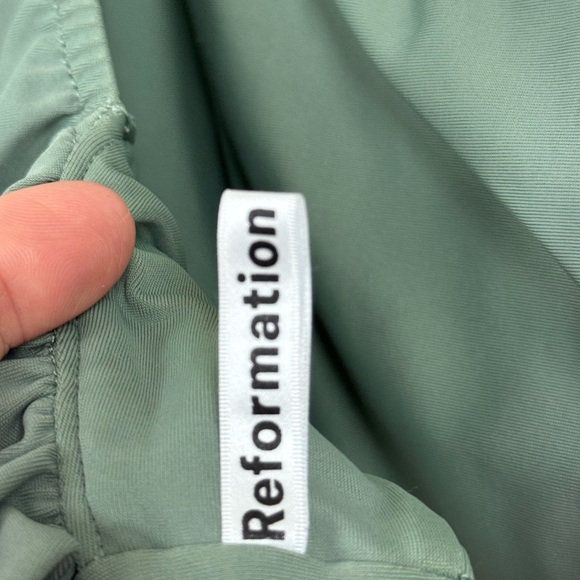 Reformation Myrtille Ruffle Bikini Top in Green sz XL - Picture 6 of 7